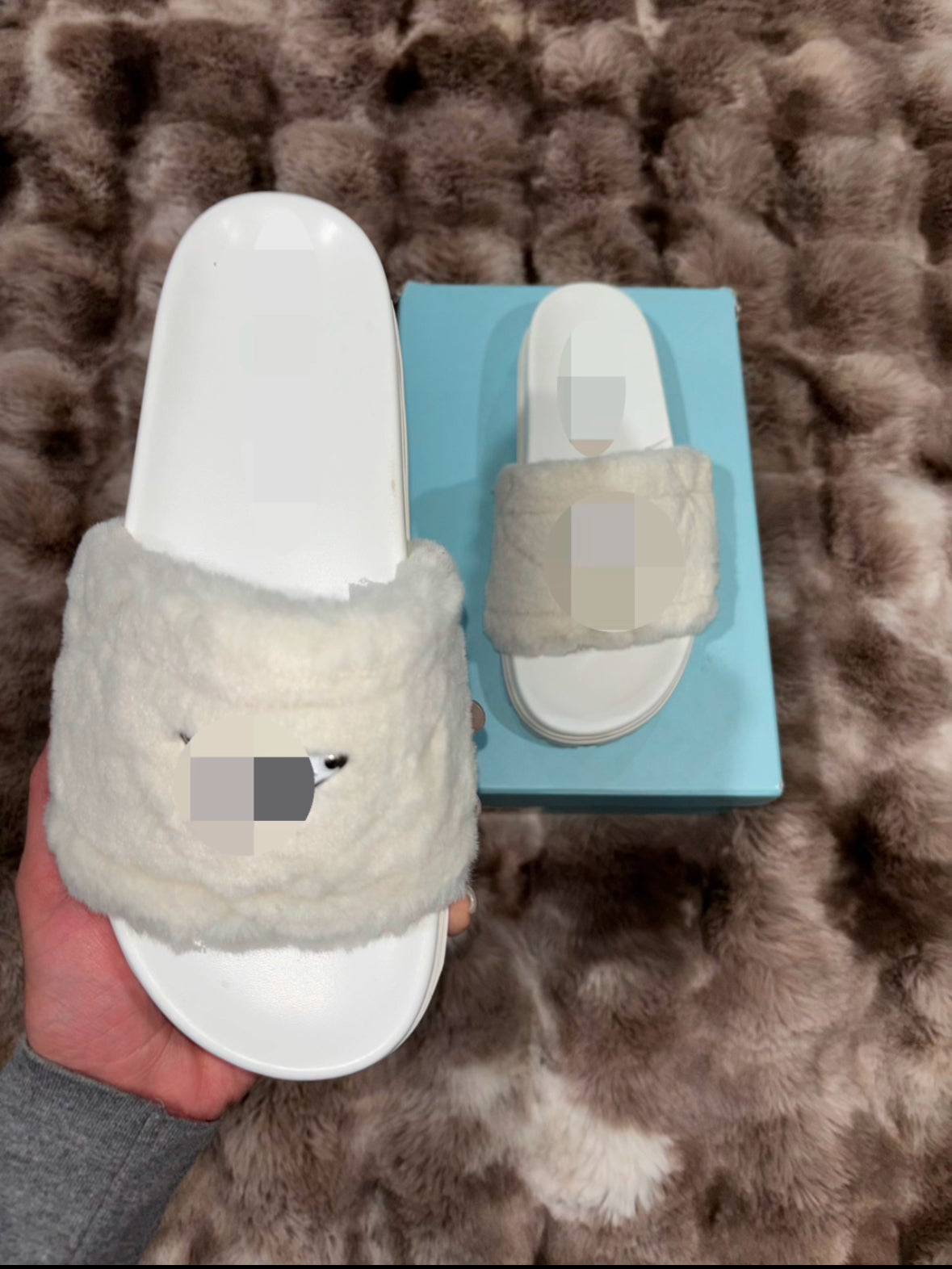 PR Stunt Slides/ WHT PLUSH