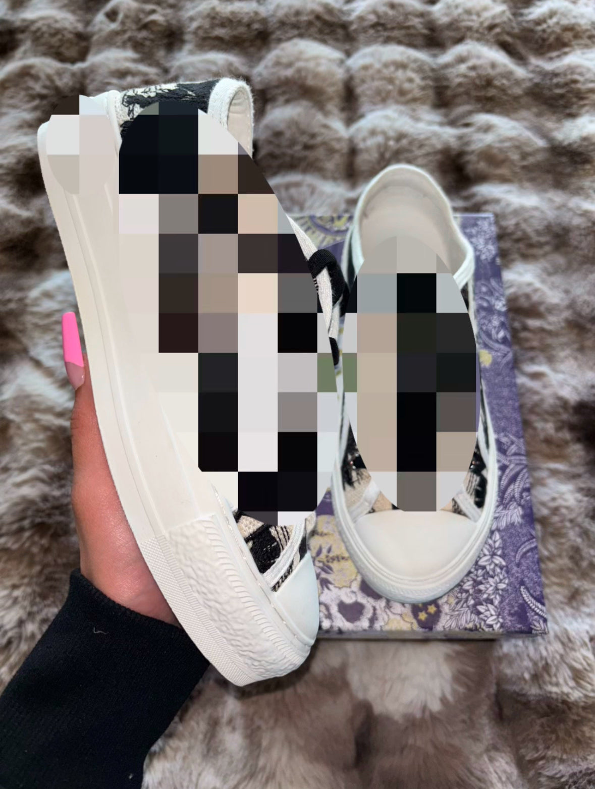 Adore White w Black Low Tops